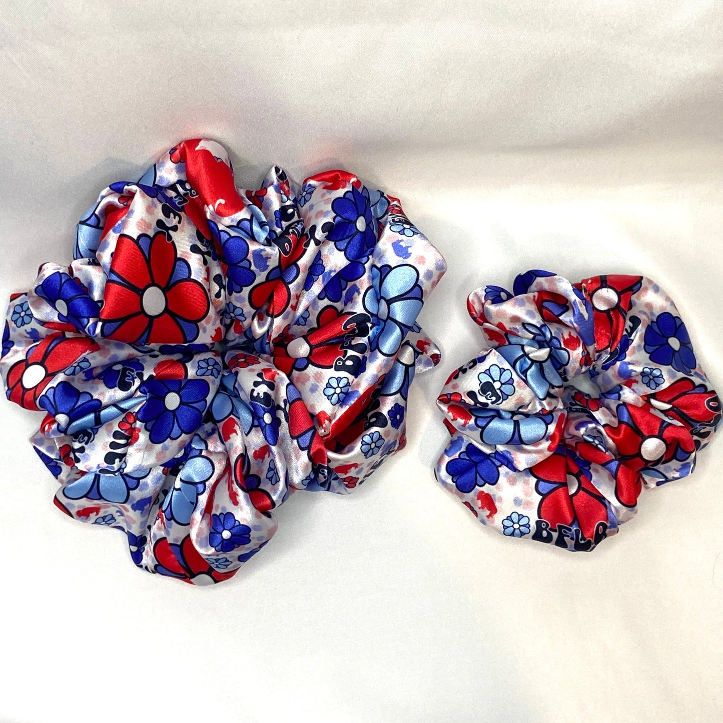 Hey Ey Ey Groovy Standard Scrunchie