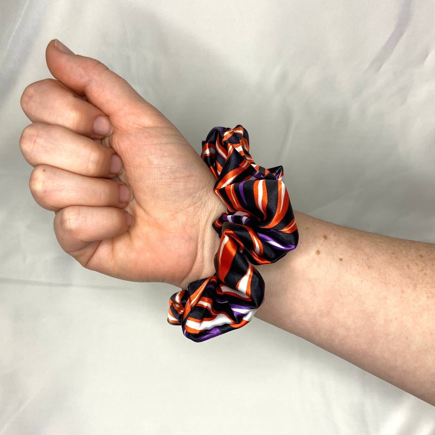 Buffalo Stripes Lacrosse OG Standard Scrunchie